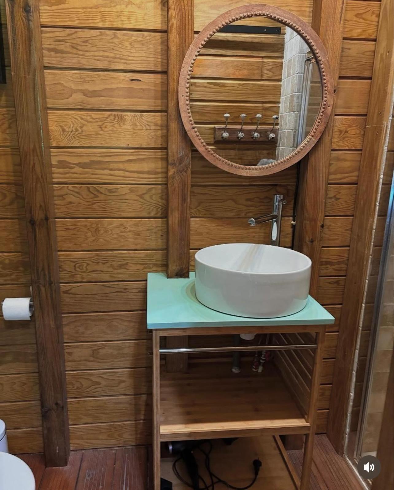 La Kaz A Pepes, Charmant Logement Avec Piscine Lamentin 外观 照片